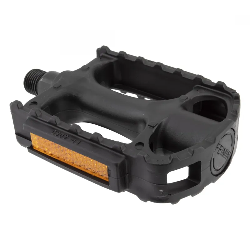 Sunlite Plastic 9/16-inch Mountain Bike Pedals in Black