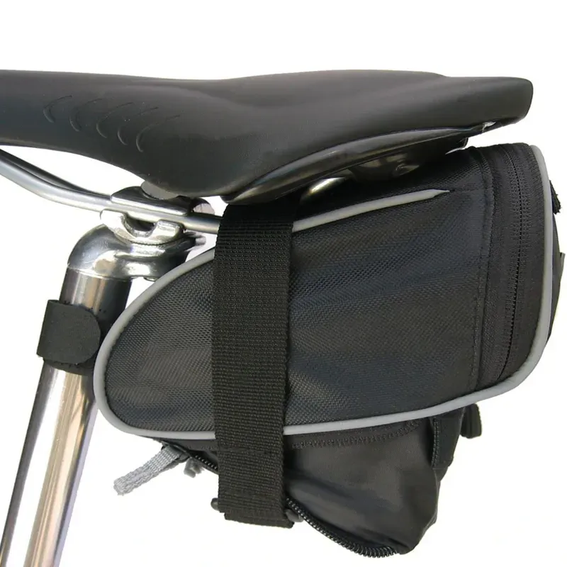 Banjo Brothers Expanding Seat Bag Medium in Black-1